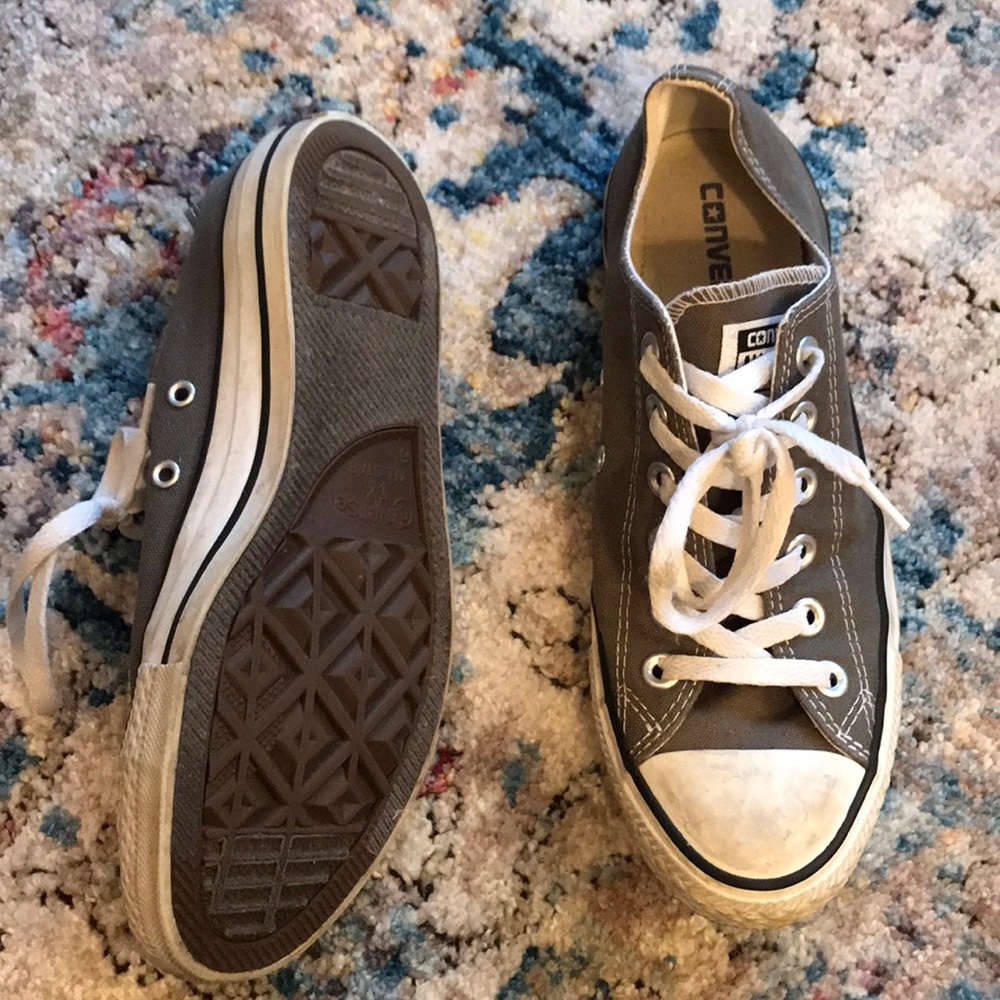 Converse - Picture 2 of 2